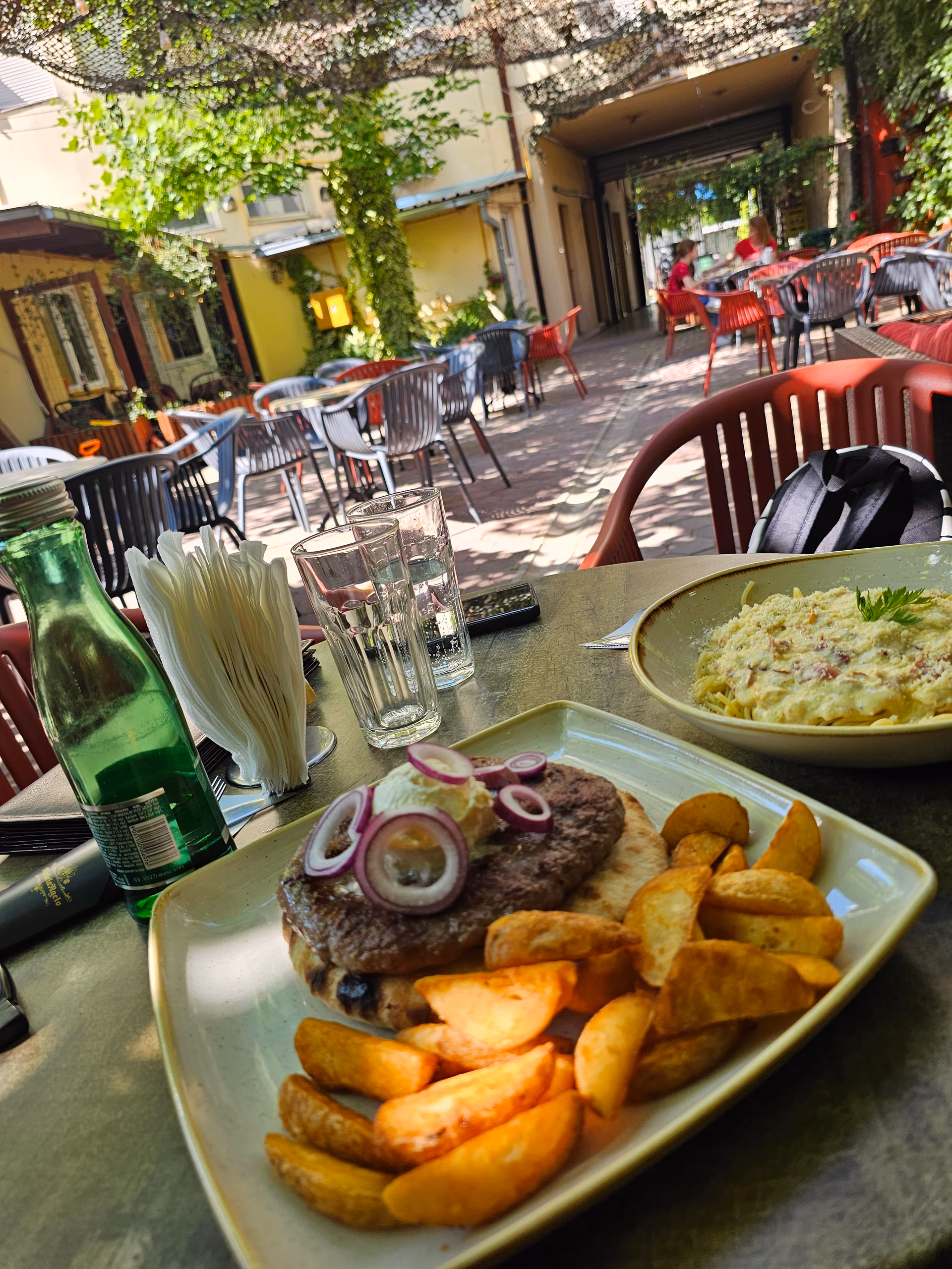 Fasada restorana Michelangelo